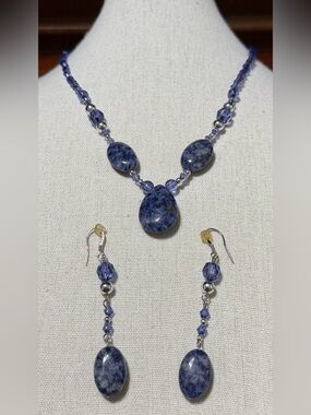 Hand Crafted Blue Beaded Necklace Set Teardrop Sodalite & Silver Tone Accents